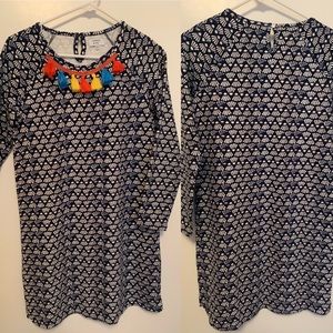 🌻 3/25 Crown & Ivy dress